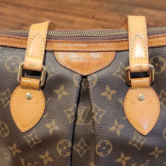 🎉SOLD🎉  Authentic Louis Vuitton Palermo MM bag - Picture 3 of 15